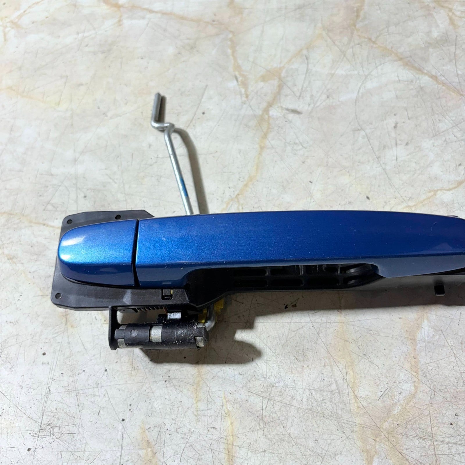 Toyota Yaris Mk2 XP90 2005-2011 Front Left Exterior Door Handle Blue