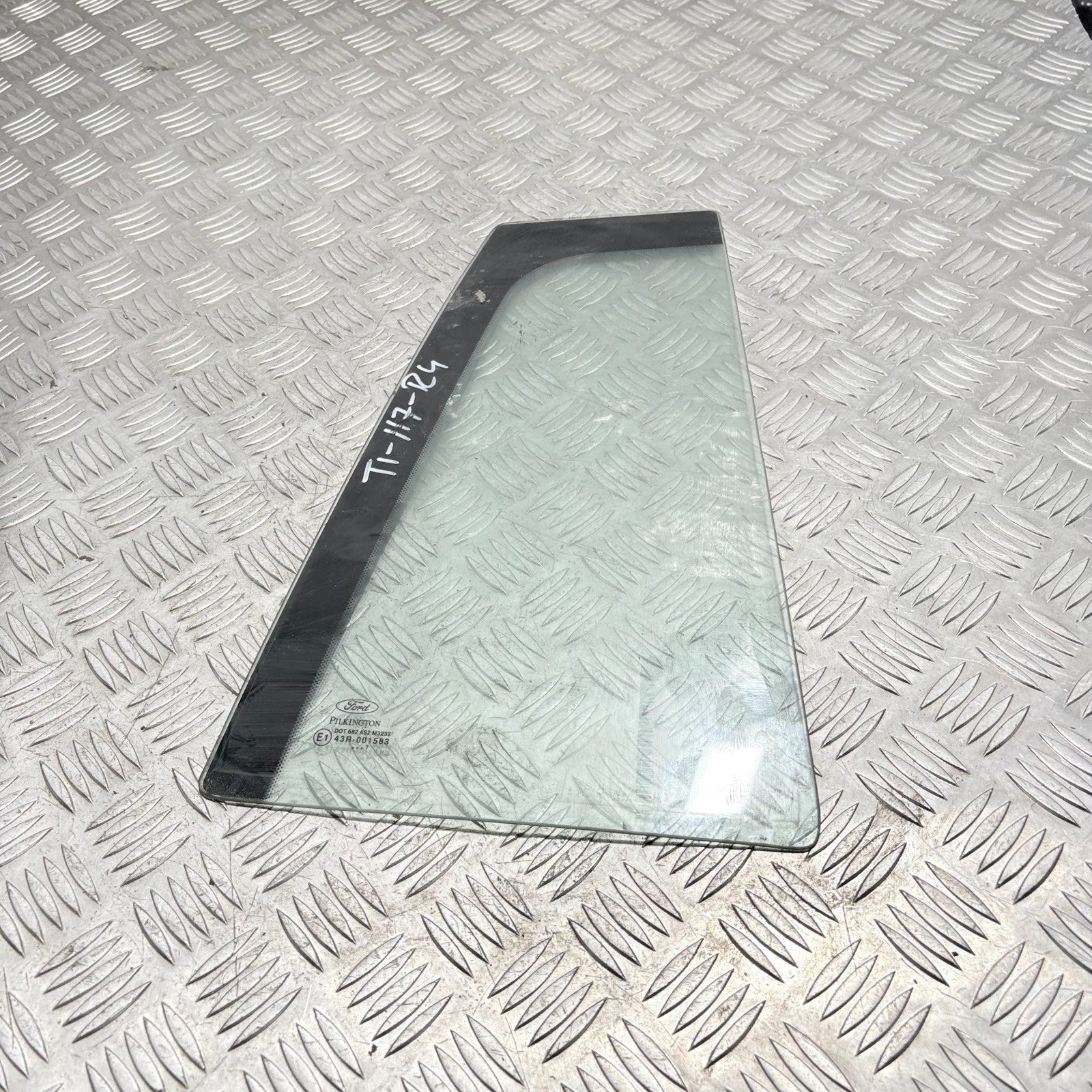 2003–2008 Ford Fusion Rear Right Door Quarter Glass Window