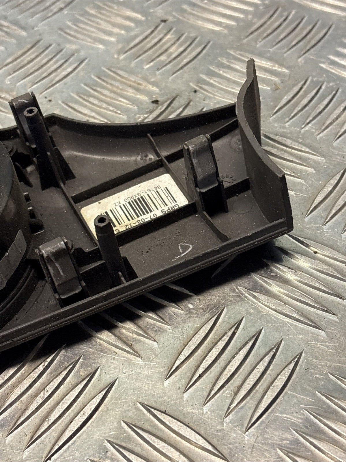 2008-2013 HYUNDAI I10 DRIVER SIDE FRONT DASHBOARD AIR VENT 847610X900KZ