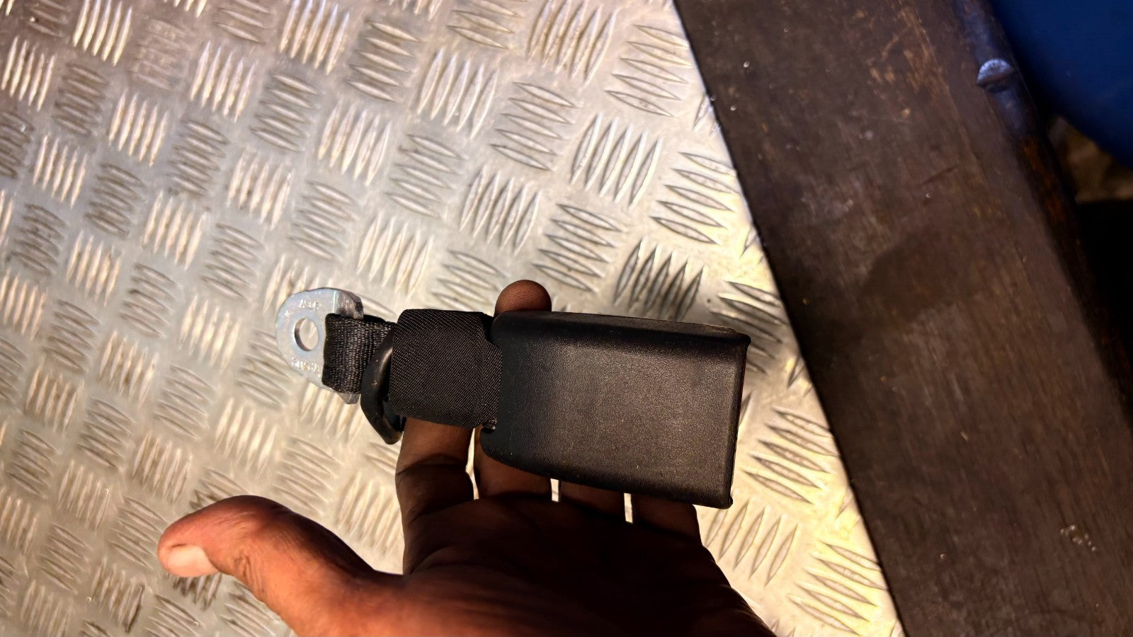 Citroen C1 Right Offside Rear Seat Belt Stalk Buckle 2014-2022