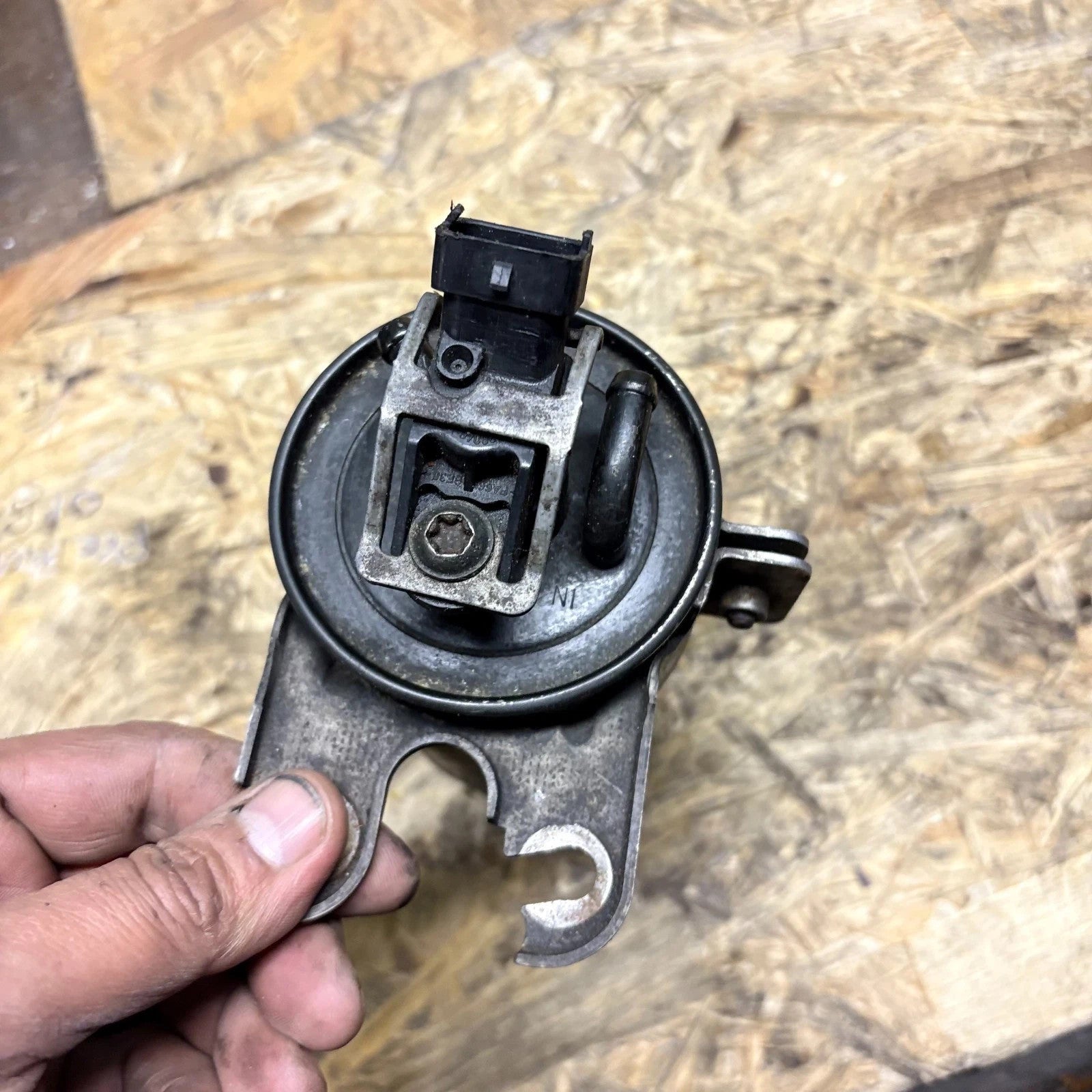 Mercedes Sprinter W904 2010-2018 Fuel Filter Bosch Diesel