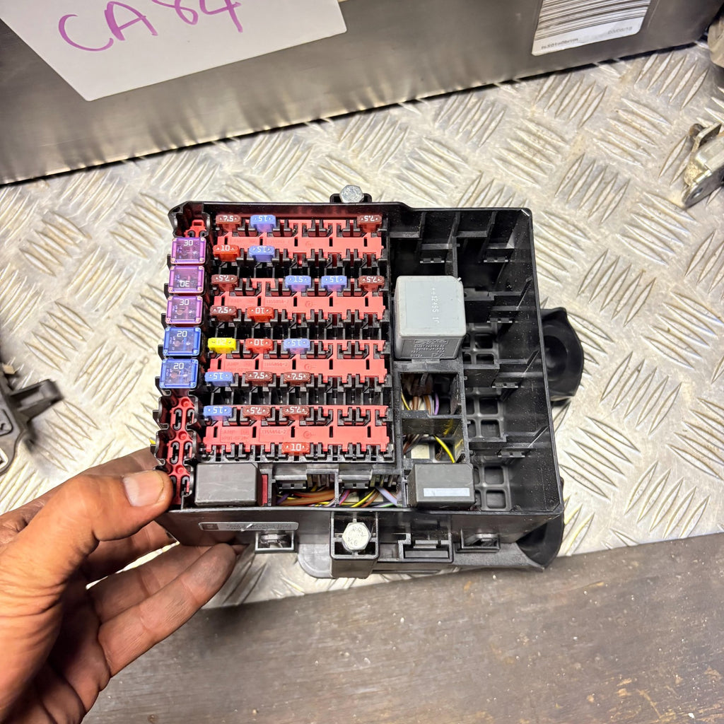 Ford Fiesta Fuse Box Relay Junction Box C1BT-14A005-DRA 2011-2015