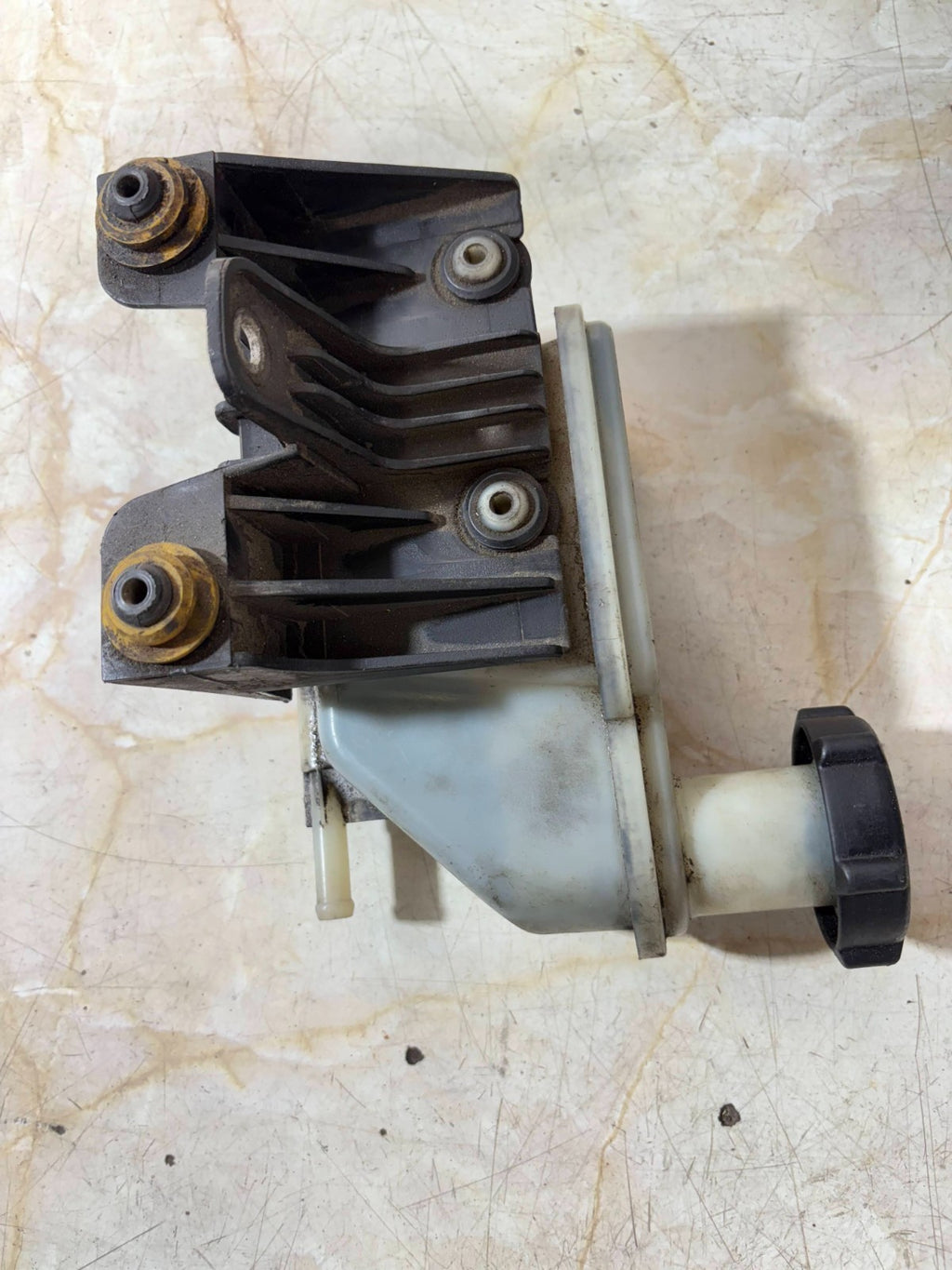 FORD CONNECT MK1 BRAKE FLUID RESERVOIR BOTTLE 2002-2013
