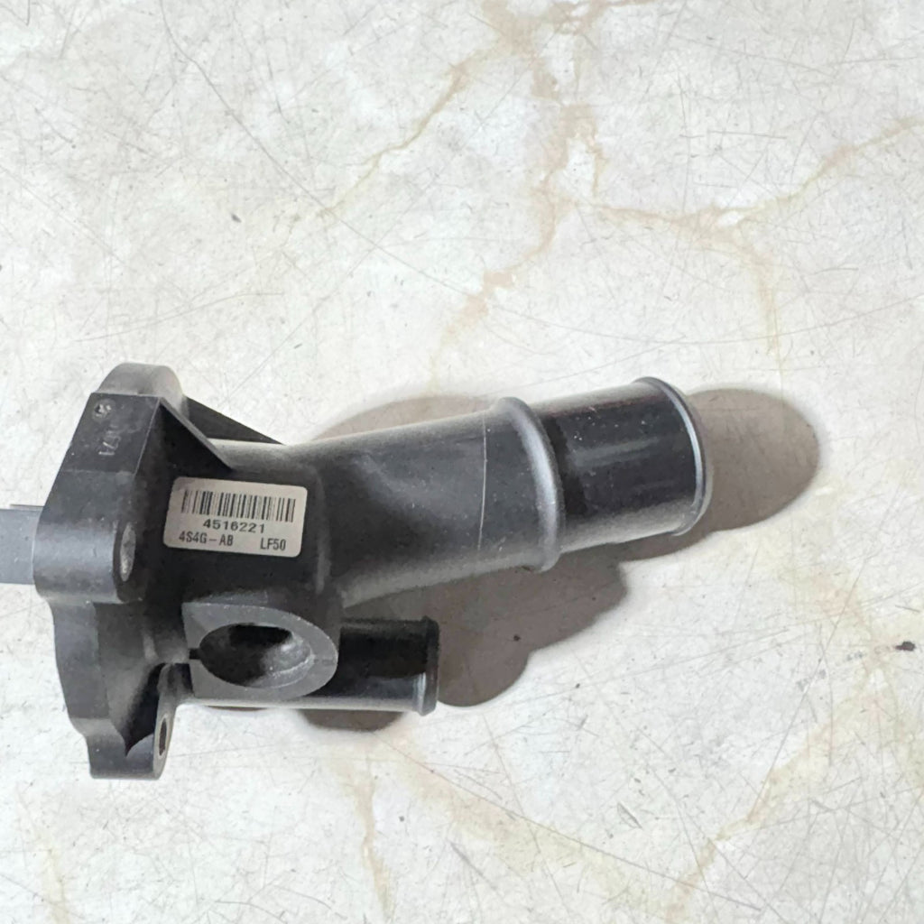 Ford Focus 2004?2011/Mondeo 2003?2010 Thermostat Housing 5653258