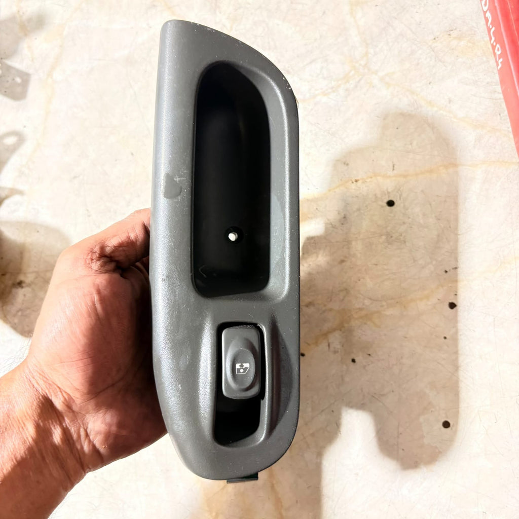 RENAULT SCENIC MK1 WINDOW SWITCH 7700431172