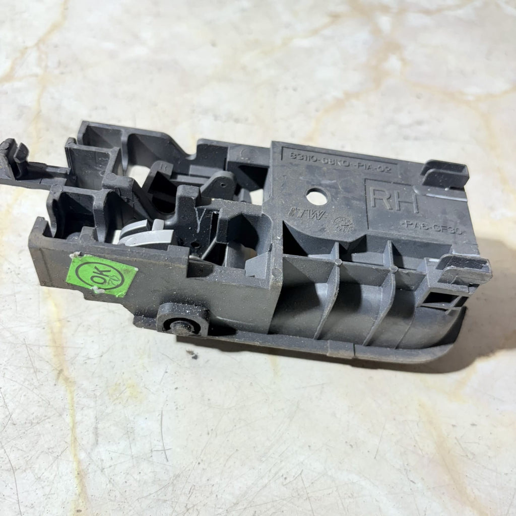 SUZUKI ALTO MK5 INTERIOR DOOR HANDLE DRIVER REAR 83110-68K0 2015 🌟