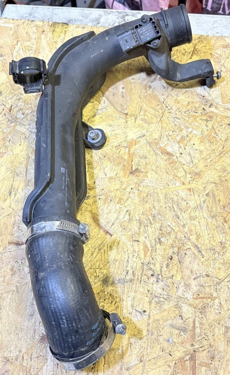 SKODA YETI 2013 2.0 TDI AIR INTAKE PIPE HOSE 0281002977