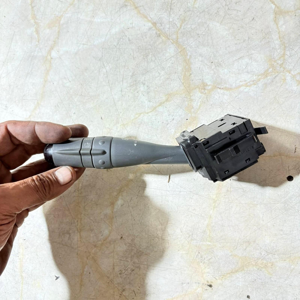 Smart Fortwo 2002-2007 SWITCH WIPER 17D714