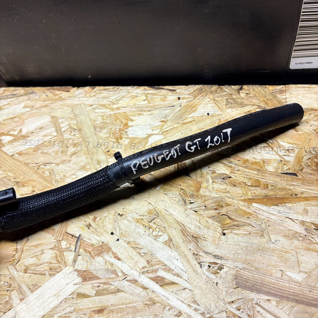 Peugeot 308 1.2 PureTech Engine Breather Hose Pipe HSR22853