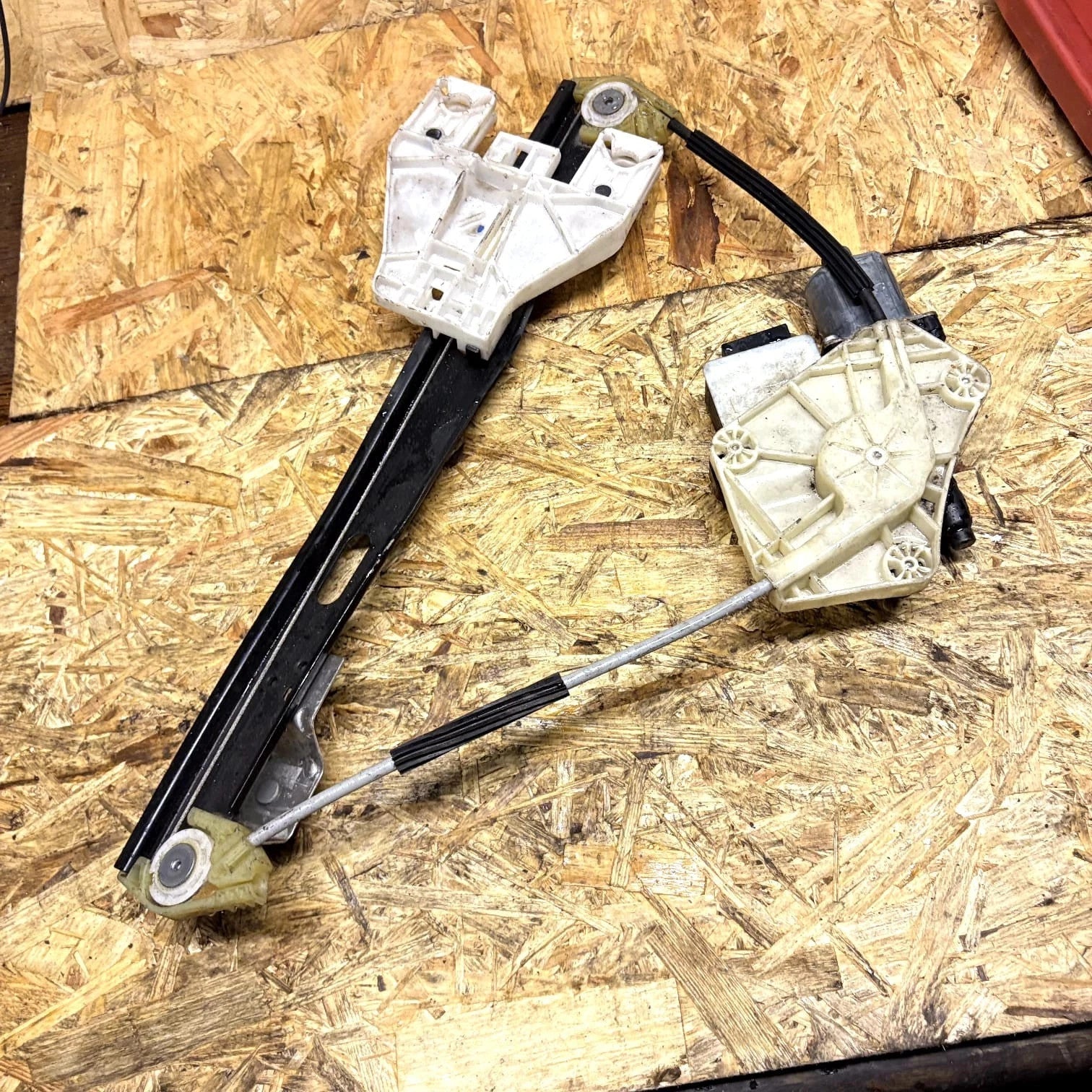 2014 SEAT LEON 2.0 DIESEL MK3 DRIVER REAR SIDE WINDOW REGULATOR REF11194