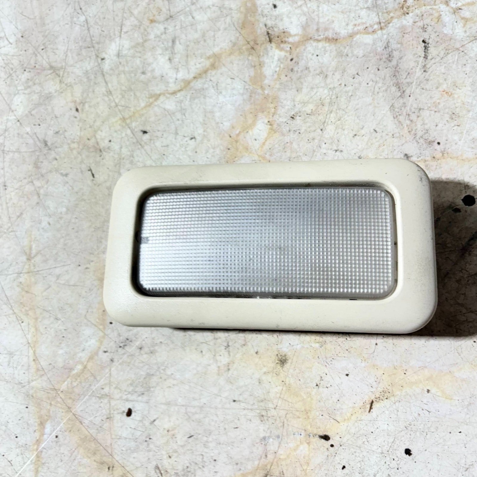 FORD KA MK2 2008-2016 ROOF INTERIOR LIGHT 735446036 FRONT