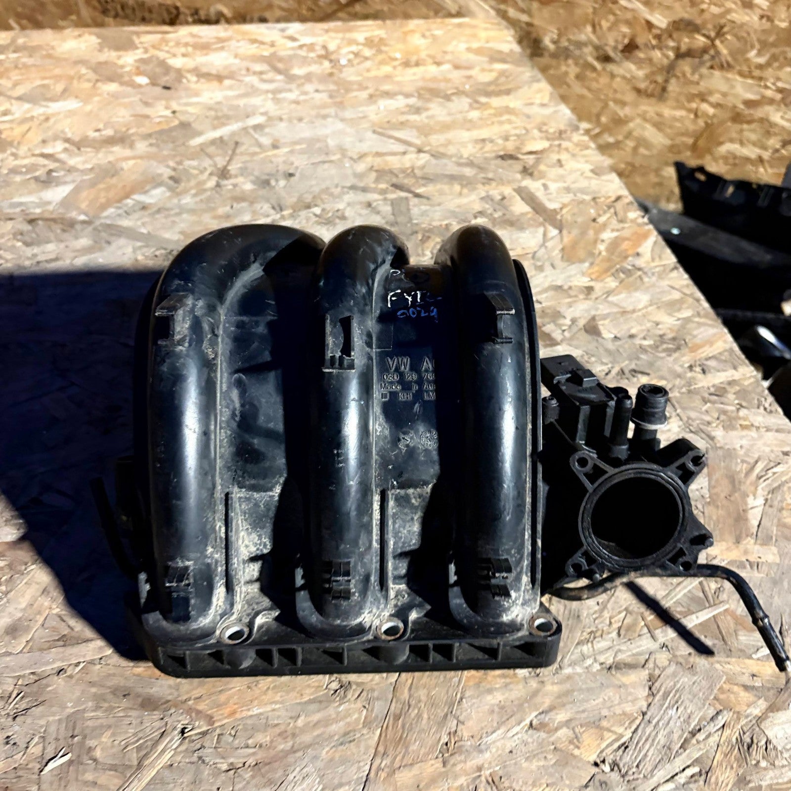 VW/SKODA FABIA 5J MK2 07-14 1.2 PETROL INLET INTAKE MANIFOLD O3D129766L
