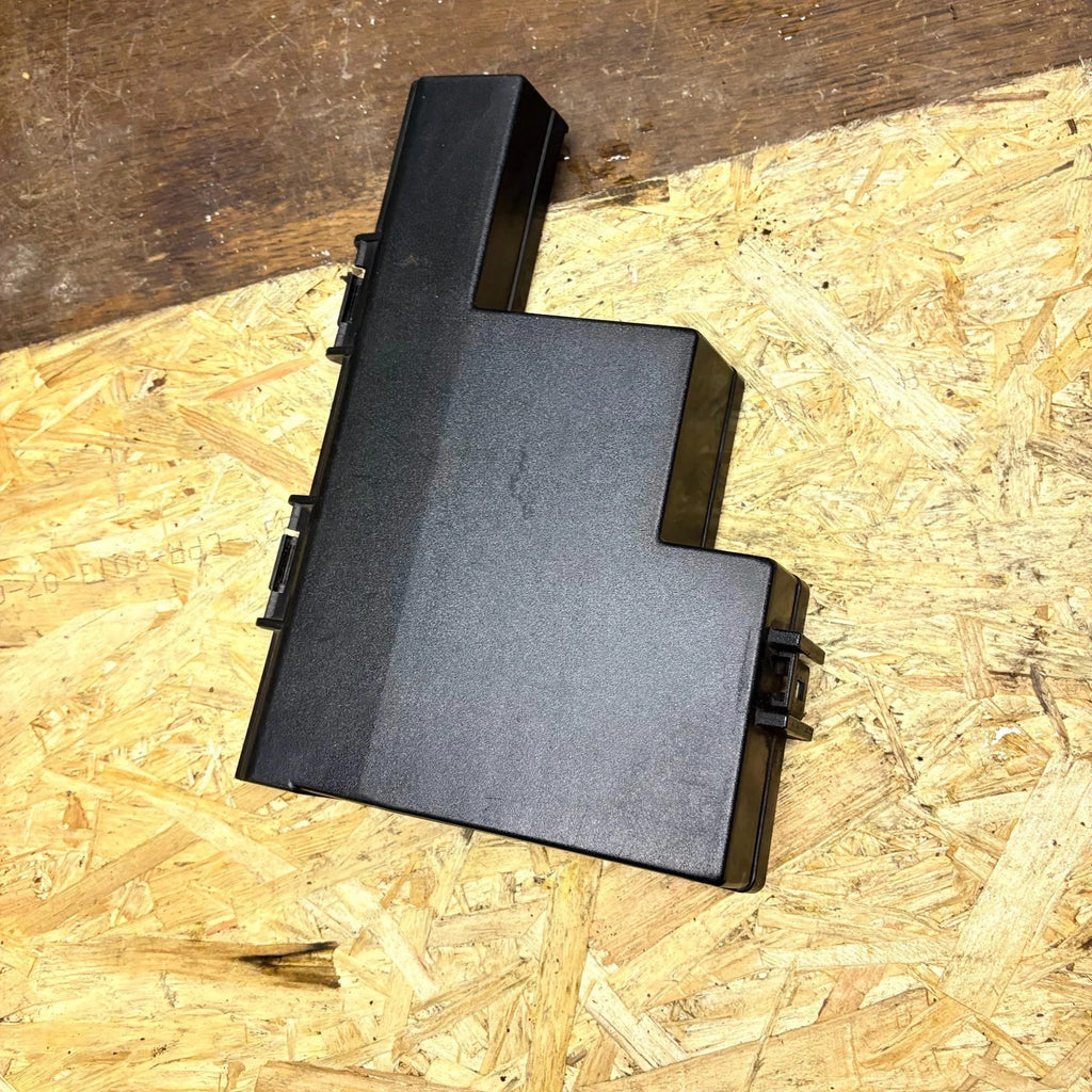 Jaguar S-Type X200 2000-2008 Fuse/Relay Box Lid Cover 2R8T14A075CC