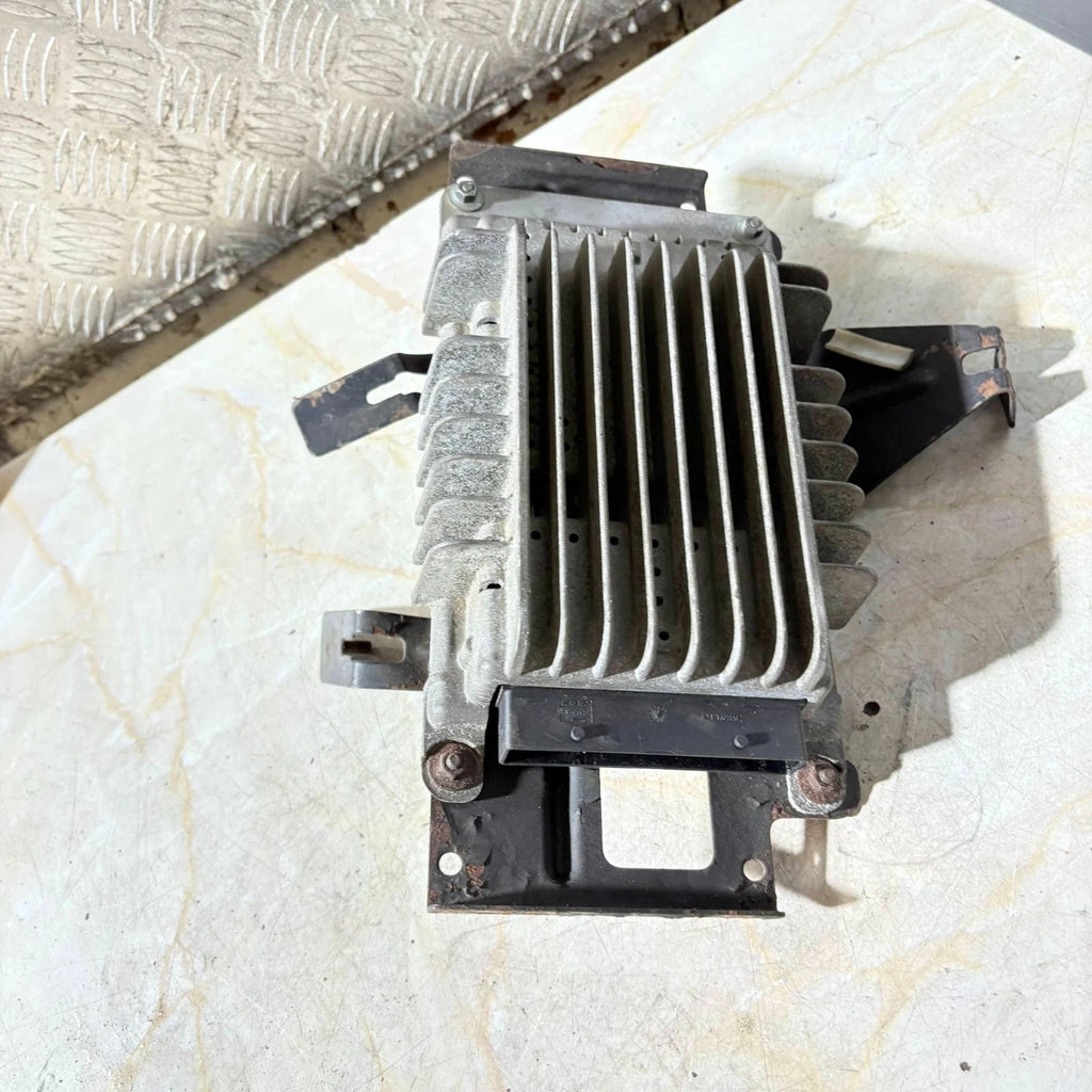 2003 - 2006 AUDI A4 CABRIOLET AMPLIFIER
