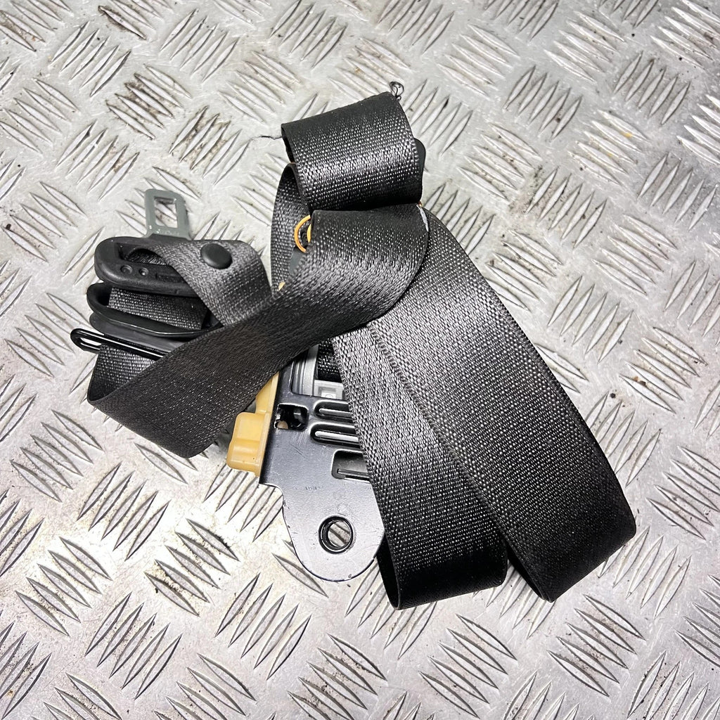 OPEL INSIGNIA 2010 LEFT SIDE FRONT SEATBELT