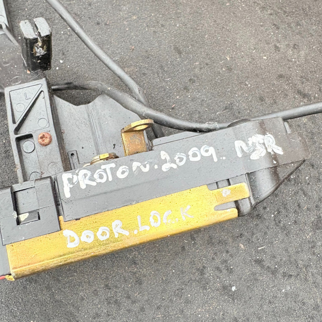 PROTON GEN 2 2009 NEARSIDE PASSENGER REAR LEFT SIDE DOOR LOCK CATCH MECHANISM