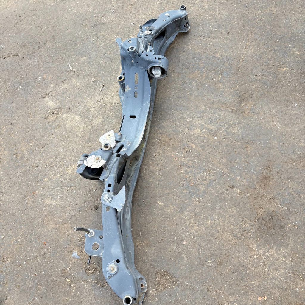 BMW 135i E82 Rear Axle Carrier Subframe 2007-2013 6883011