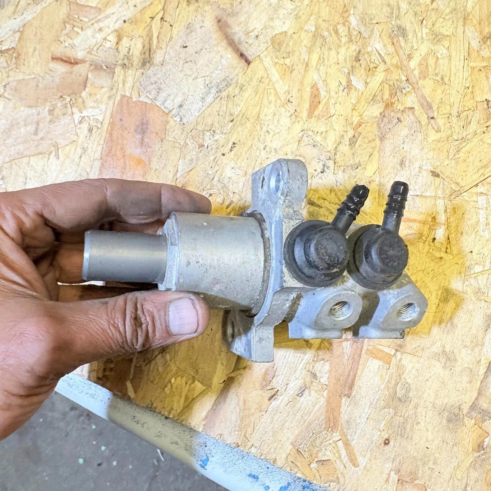 FIAT DOBLO 2003 Brake Master Cylinder