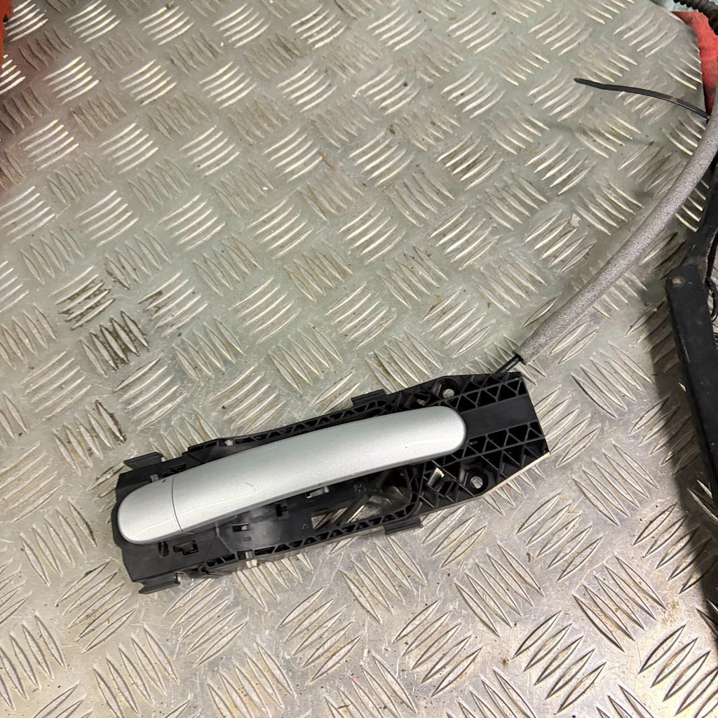 SKODA CITIGO 2013 5DR EXTERIOR DOOR HANDLE FRONT LEFT SIDE