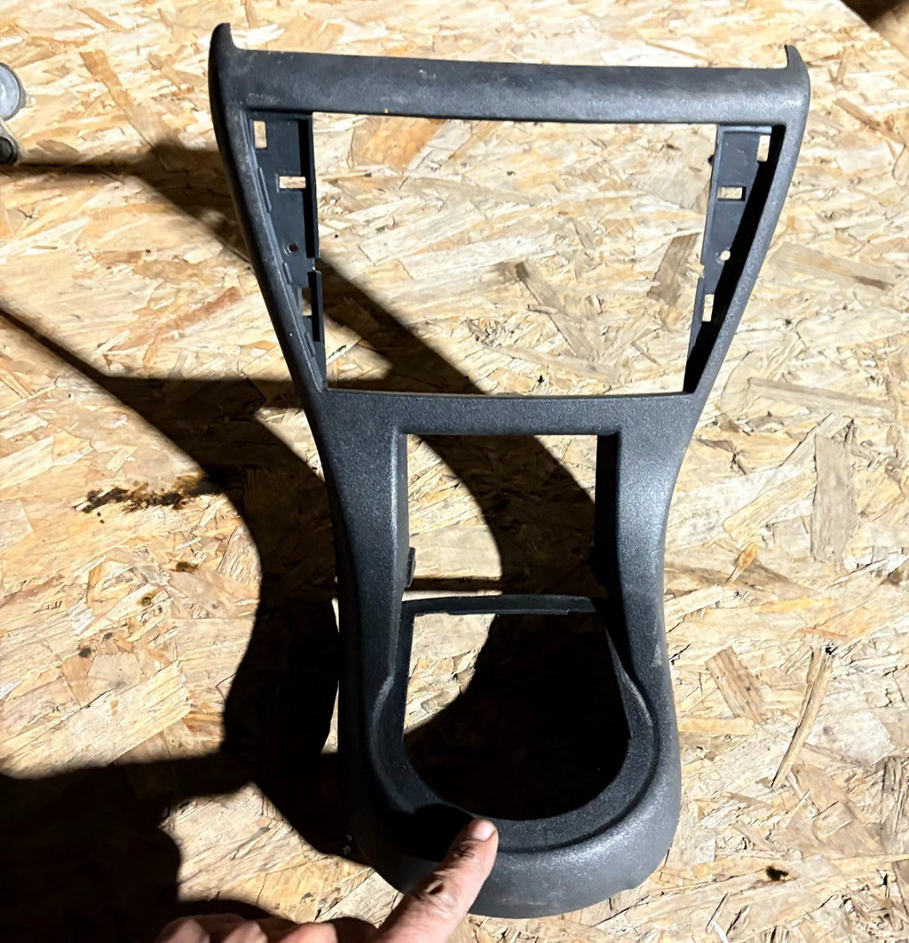 Citro?n C4 Mk1 2004?2010 Centre Console Gear Surround Trim Panel