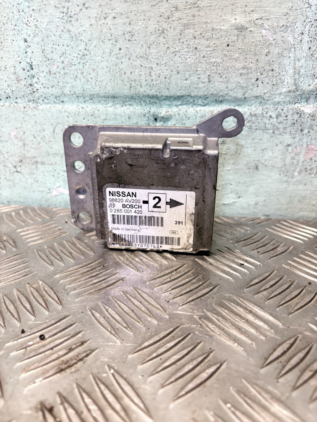 2005 NISSAN PRIMERA P12 SRS CONTROL MODULE 0285001420