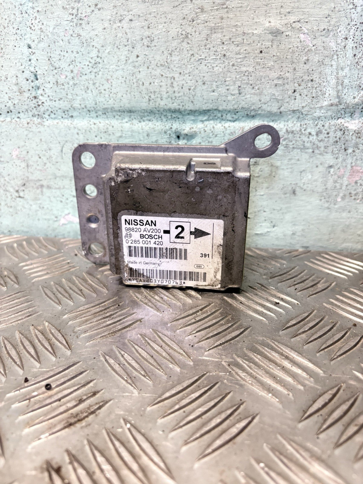 2005 NISSAN PRIMERA P12 SRS CONTROL MODULE 0285001420