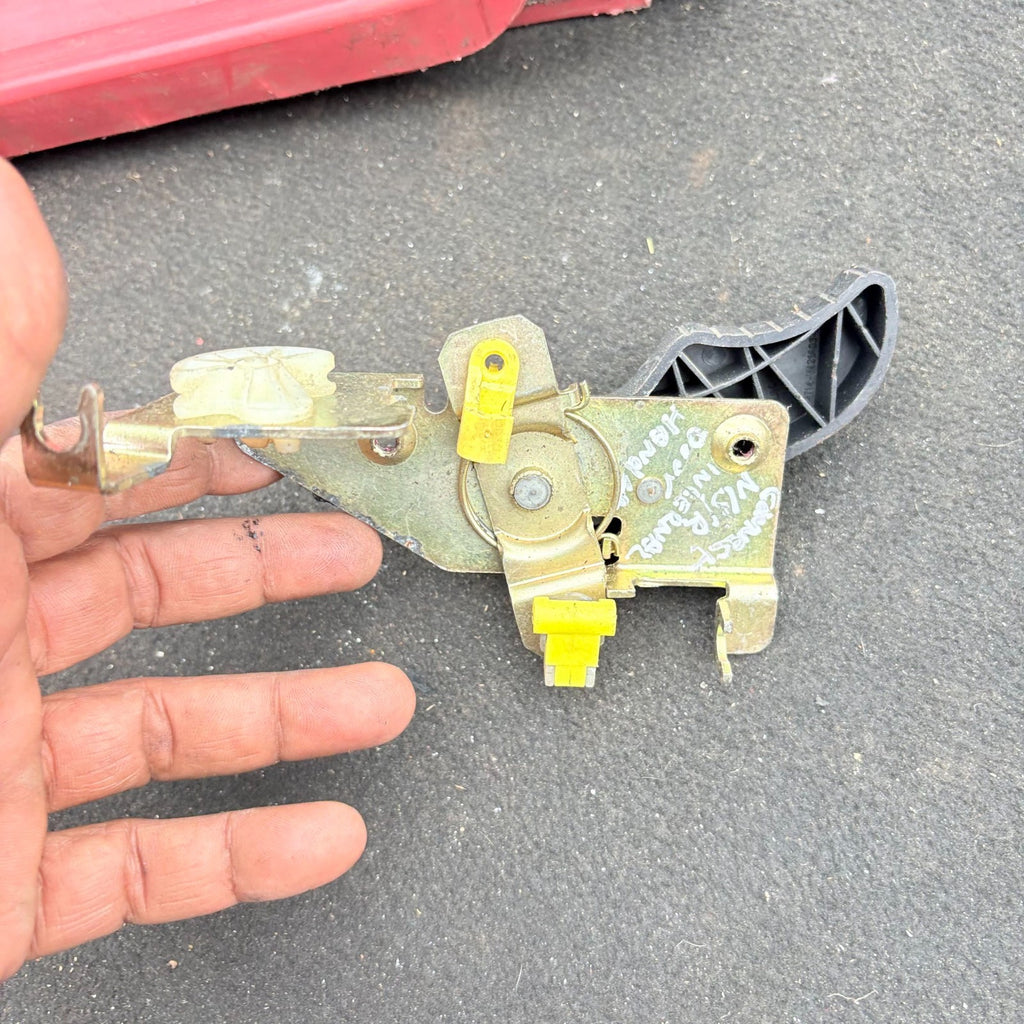FORD TRANSIT CONNECT PASSENGER REAR SIDE DOOR LOCK LATCH