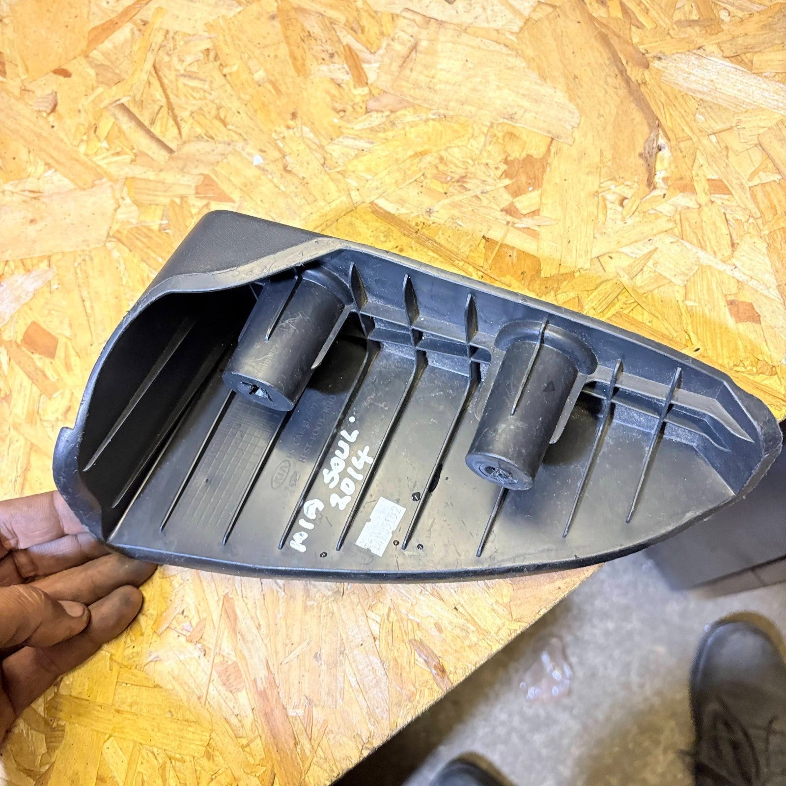 KIA SOUL 2008-14 FOOT REST DEAD PEDAL FOOTREST 32891-2K910