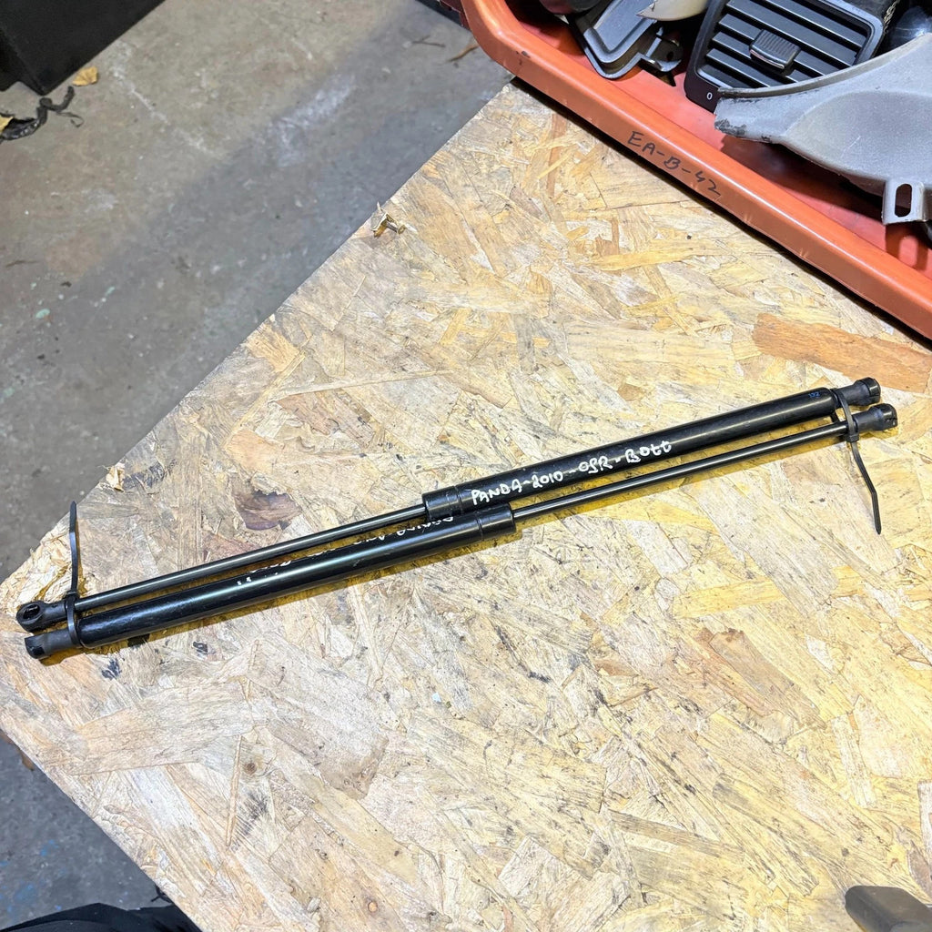 FIAT PANDA 04-11 REAR TAILGATE BOOT STRUTS RIGHT & LEFT