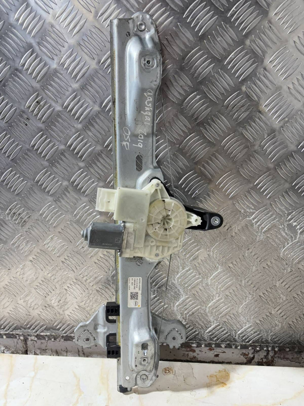 Nissan Qashqai J11 5 Door 2019 Window Regulator/mech Front Driver 80700HV00C O68
