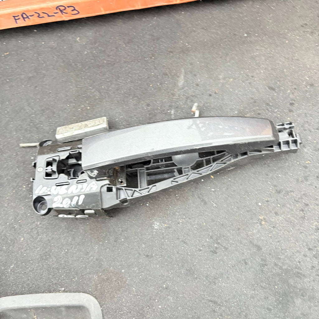 2011 VAXUHALL INSIGNIA DOOR HANDLE FRONT RIGHT SIDE OUTSIDE