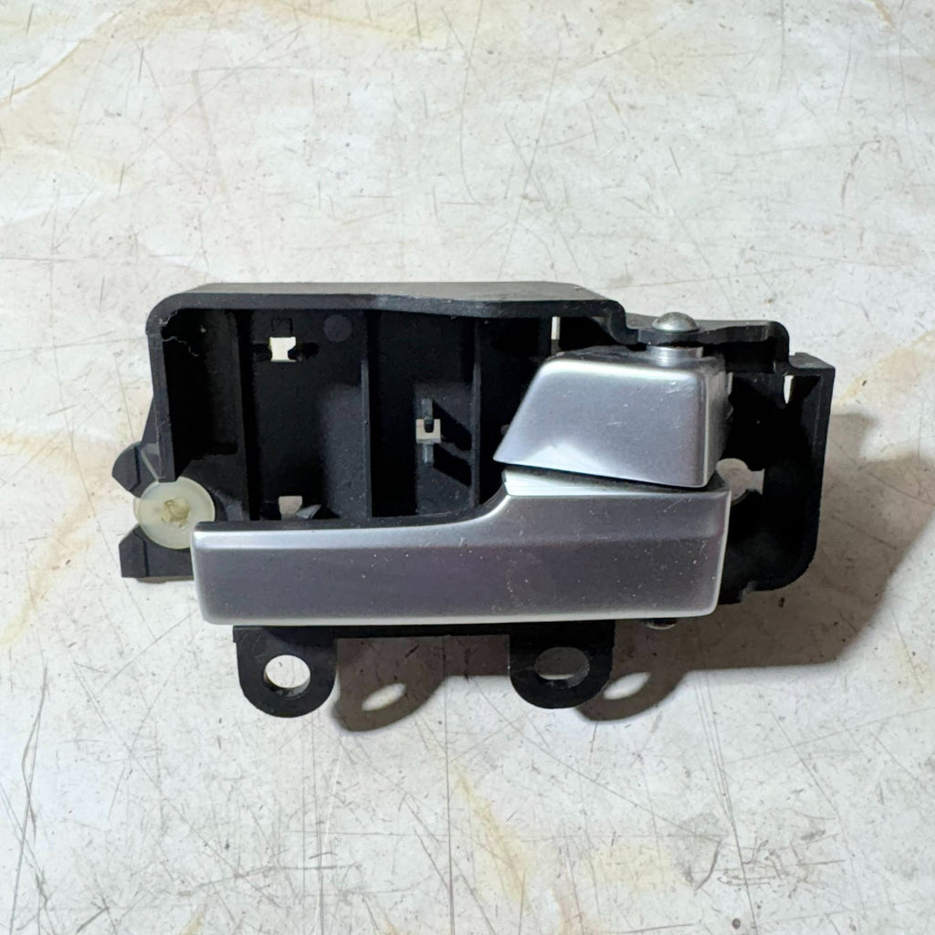 3M51R22600 DRIVER REAR INTERIOR HANDLE FOR FORD FOCUS 2007