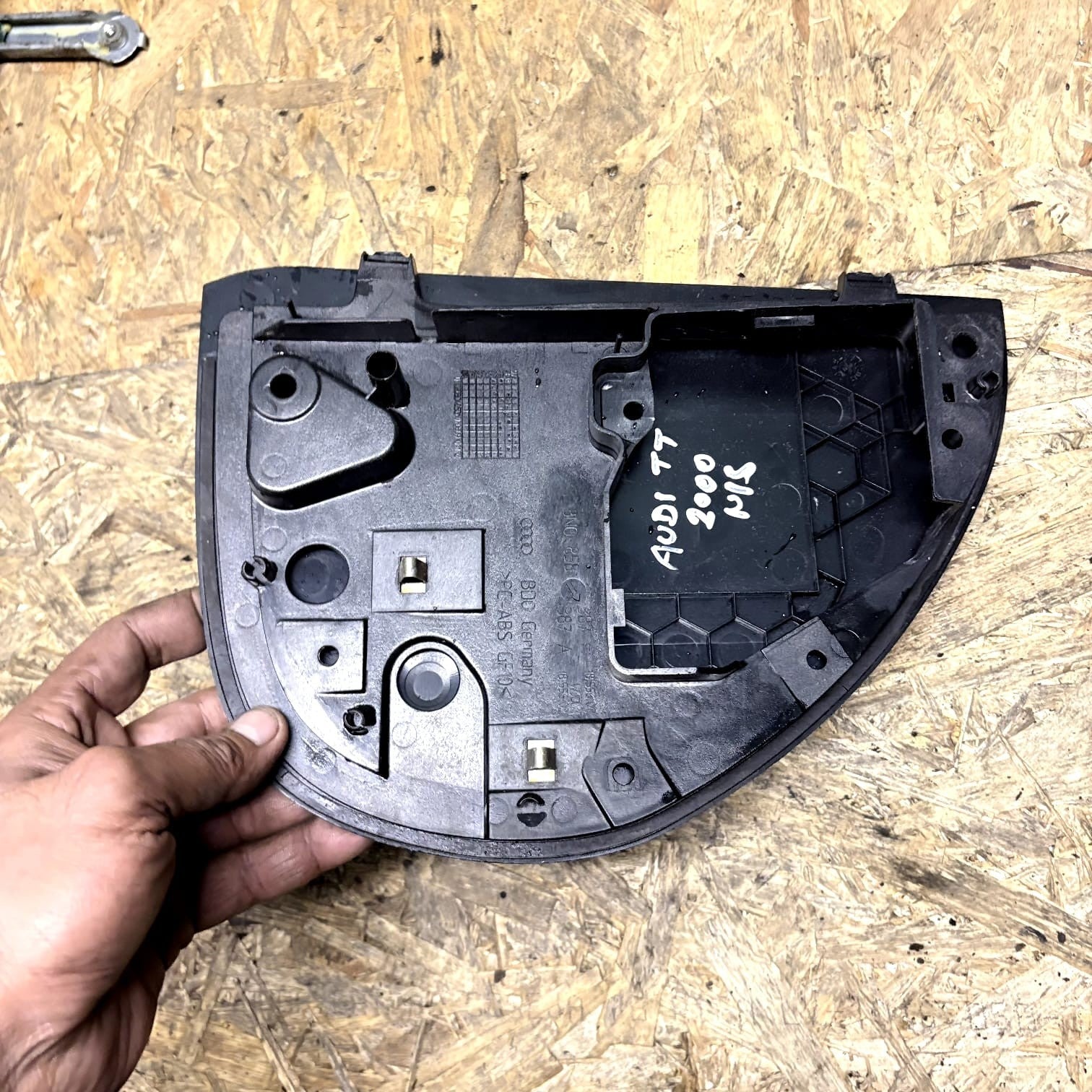 Inner Fuse Box Cover Dashboard Ends FOR AUDI TT MK1 8N0858387 2000 N/S