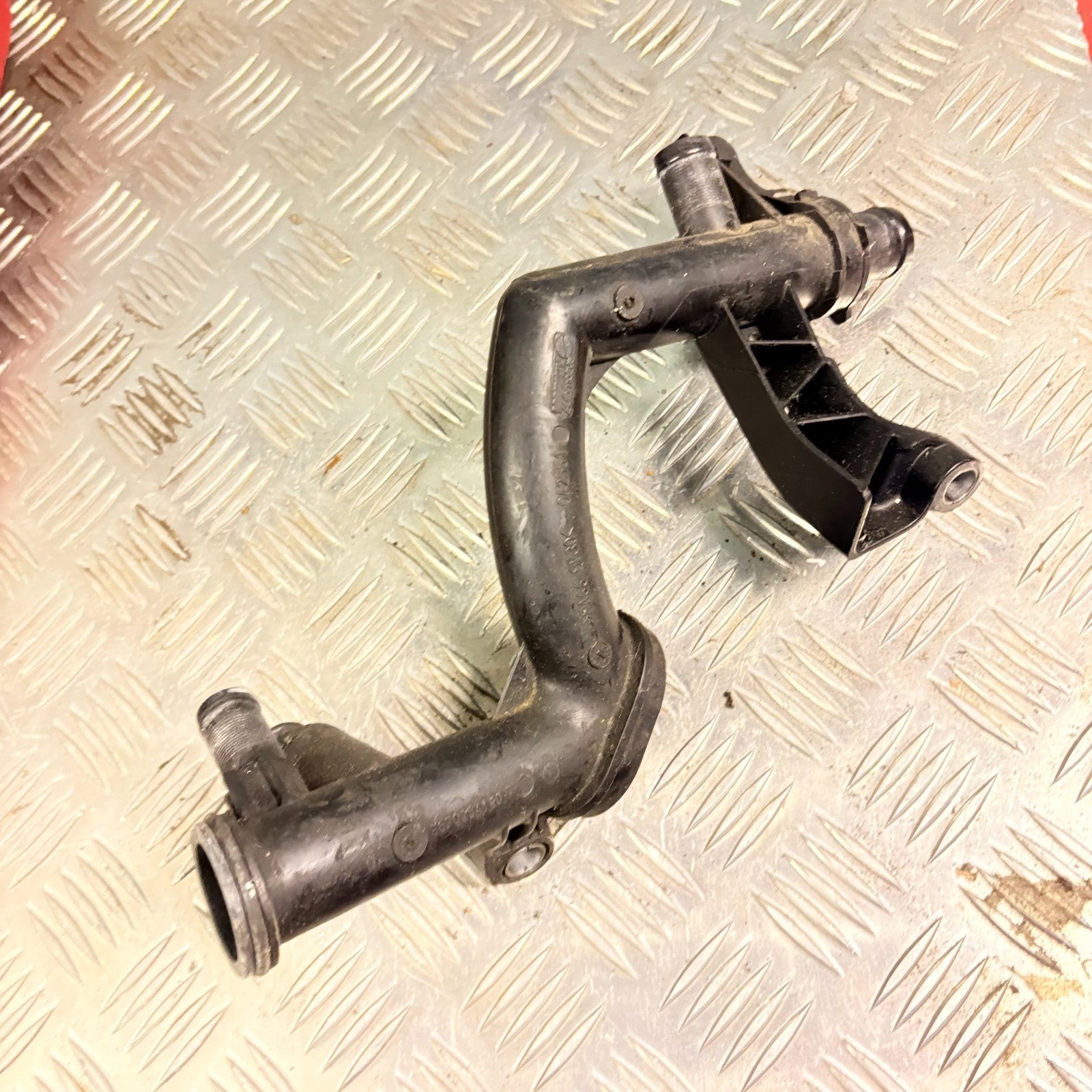 CITROEN C4 2009 PICASSO COOLANT PIPE 042551