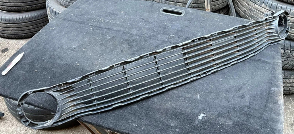 Toyota Aygo MK2 2014-2018 Front Bumper Lower Centre Grille 162041200100