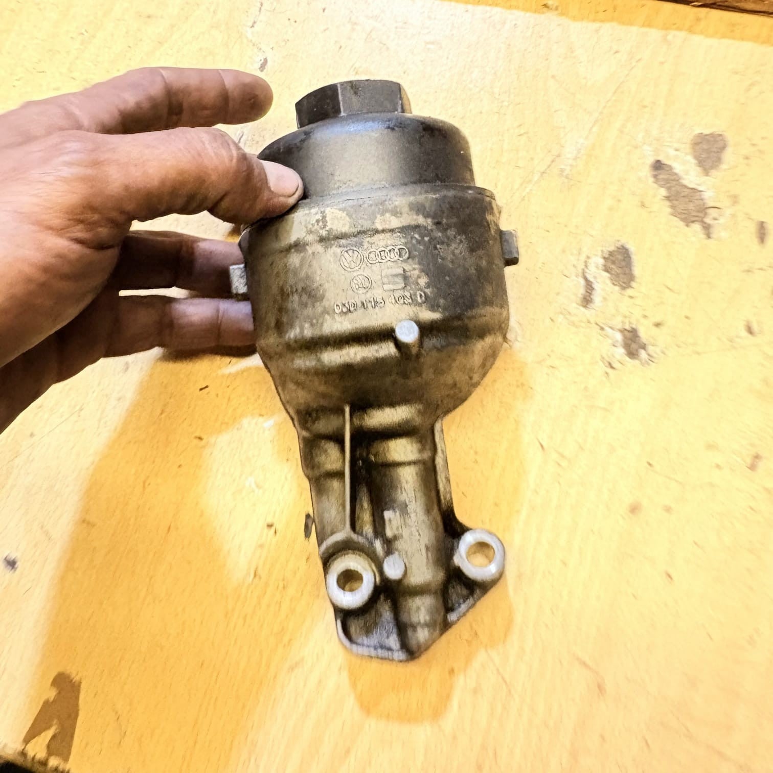 Volkswagen Polo Match 60 5 Door 1198 Oil Filter Housing 03D115403D J14