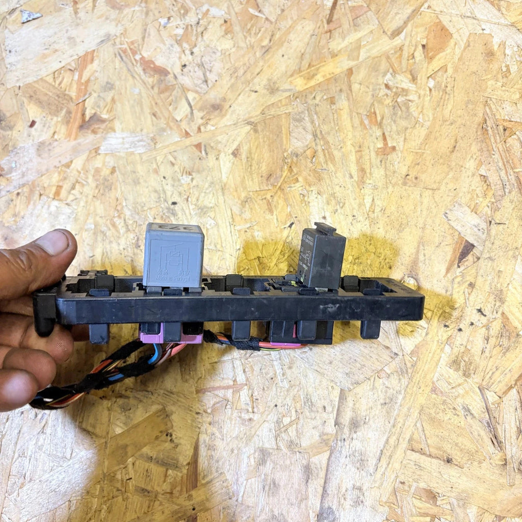 Audi A3/S3 8P Relay Plate Fuse Box Carrier 1K2937503A 2004-2013 Inc Cabriolet