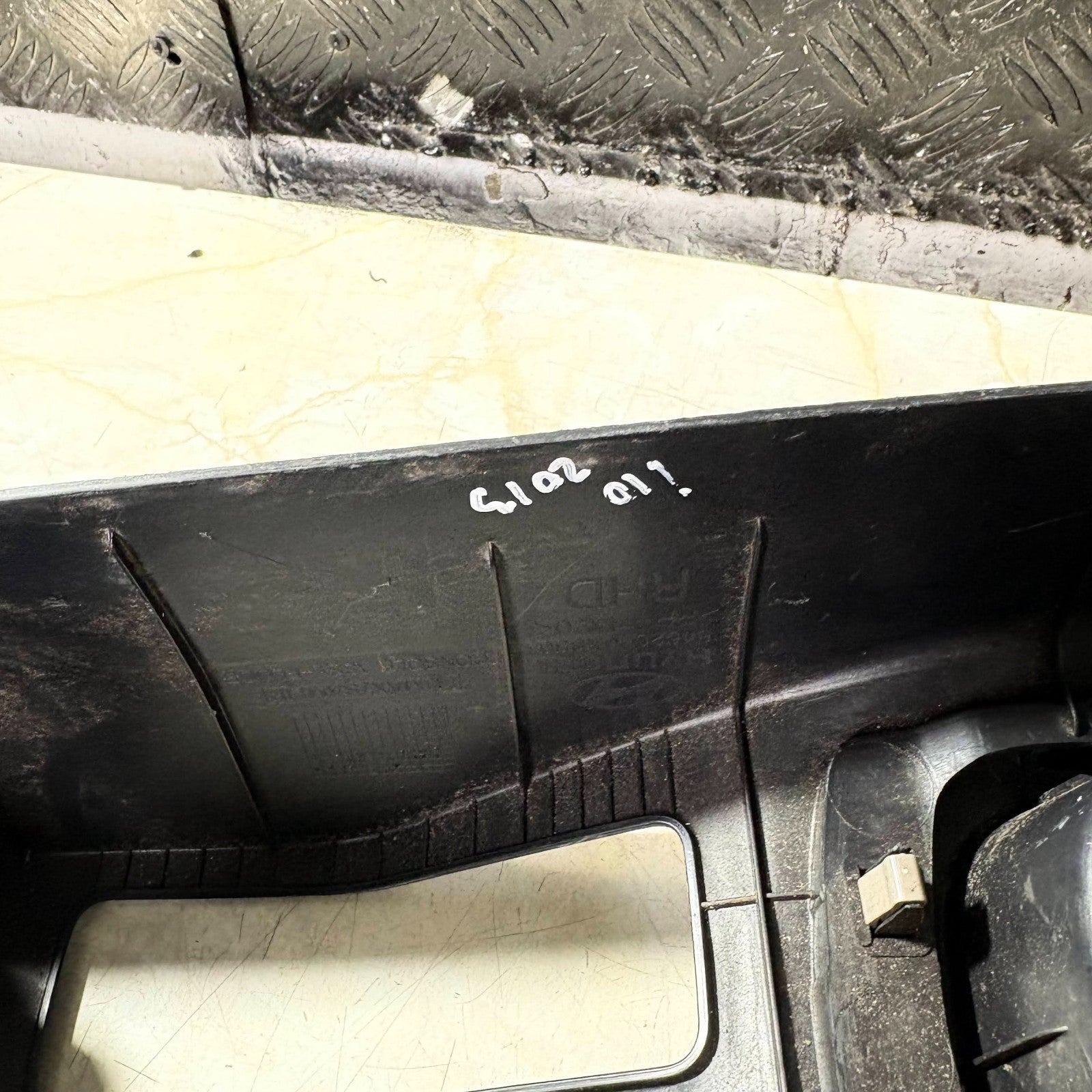 Hyundai i10 PA MK1 2007-13 Centre Console Floor Cup Holder Coin Tray 84622-0X900