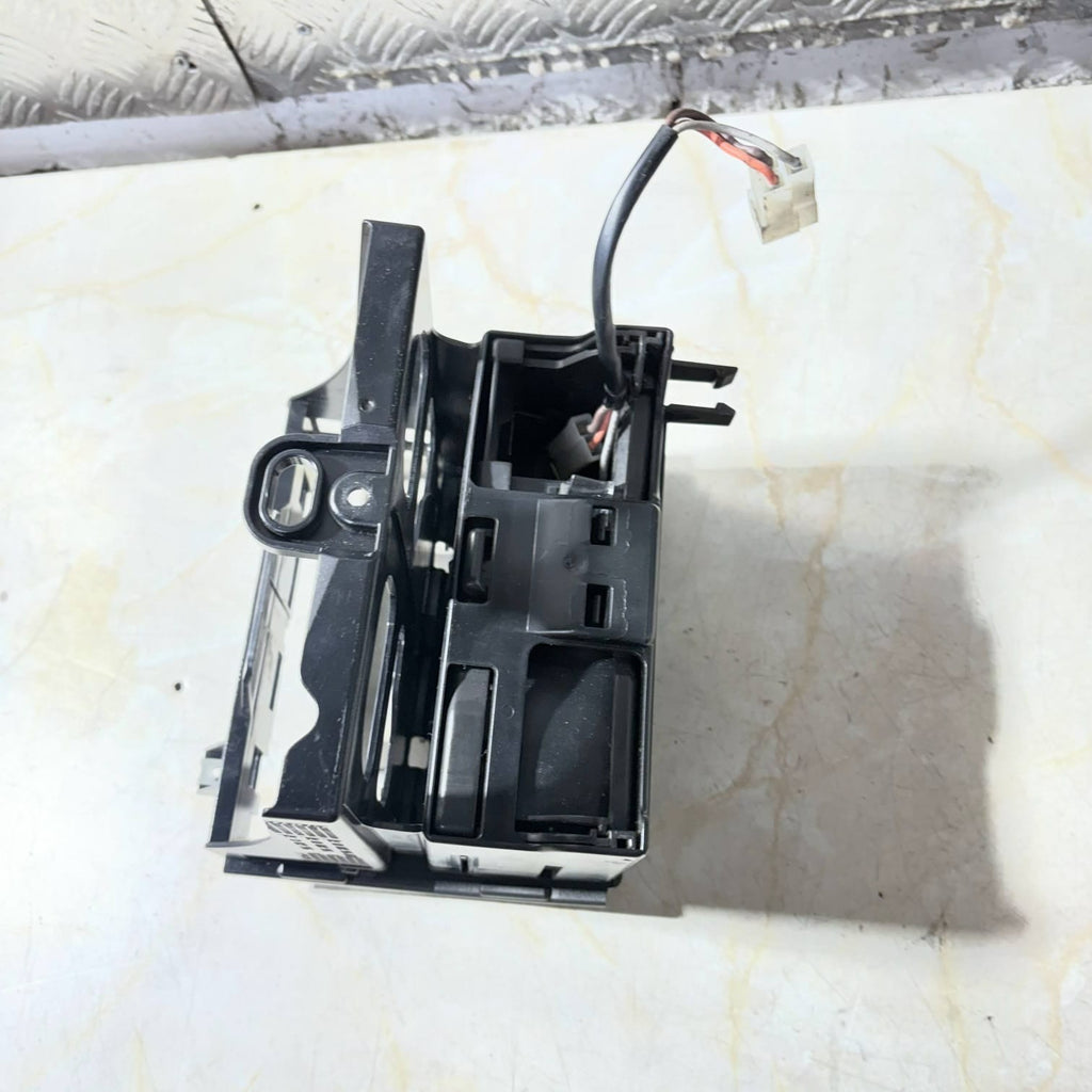 MERCEDES SPRINTER CENTRE ASHTRAY CUP HOLDER 9066800558
