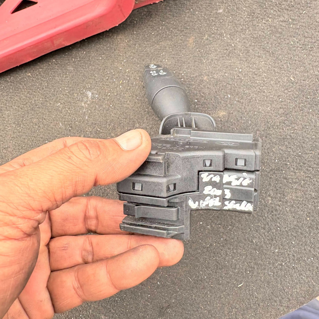FORD TRANSIT CONNECT 2003 WIPER CONTROL SWITCH STALK PA66-GF30