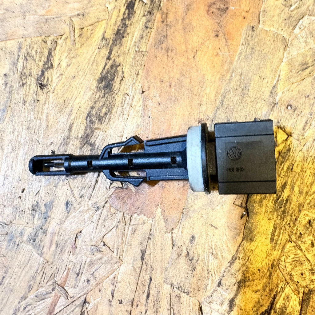 Skoda Fabia Mk2 2007-2010 HVAC Climate Control Air Temp Sensor H9516 10723554A