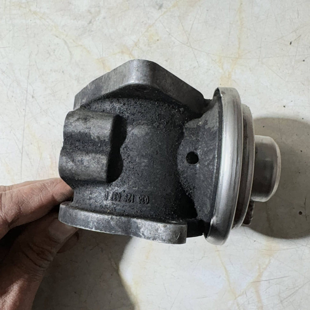 VOLKSWAGEN TOURAN MK1 EGR Valve Exhaust Gas Recirculation Valve 749603D