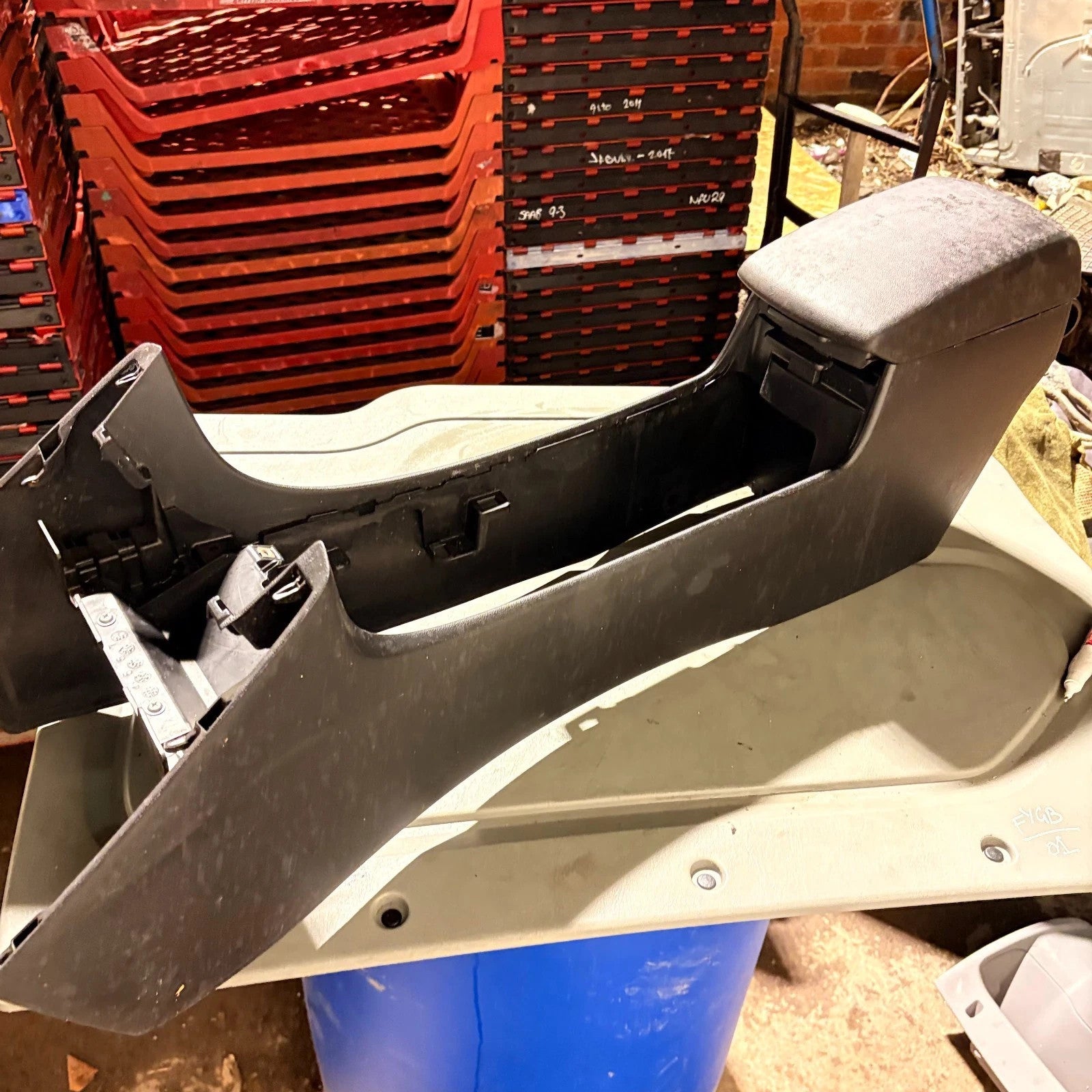 2010-2013 Mazda 3 Sedan Centre/Center Console Armrest Assembly Black