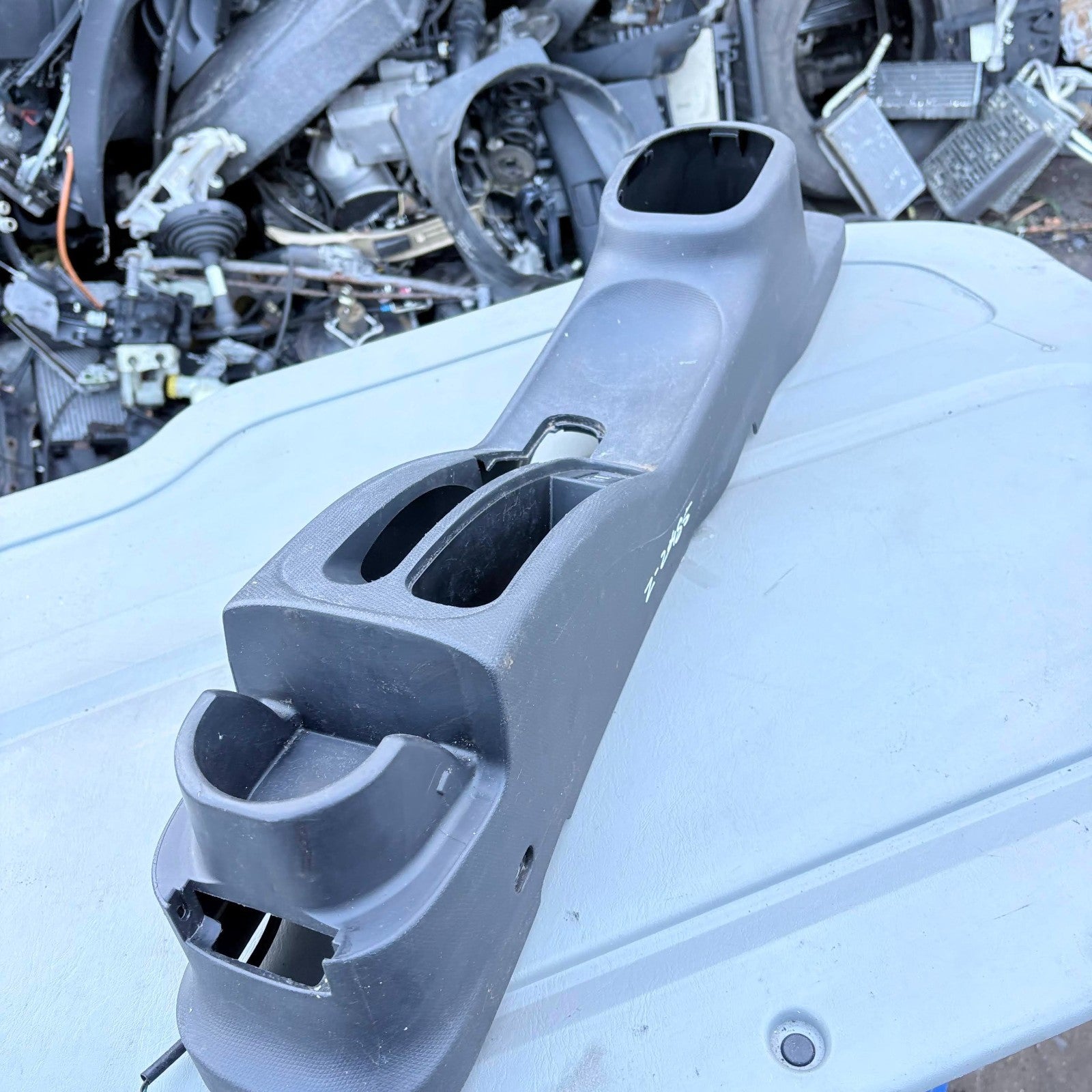Nissan Micra K12 Mk3 2002-03 3/5dr Centre Console Armrest Cup Holder 96910AX600