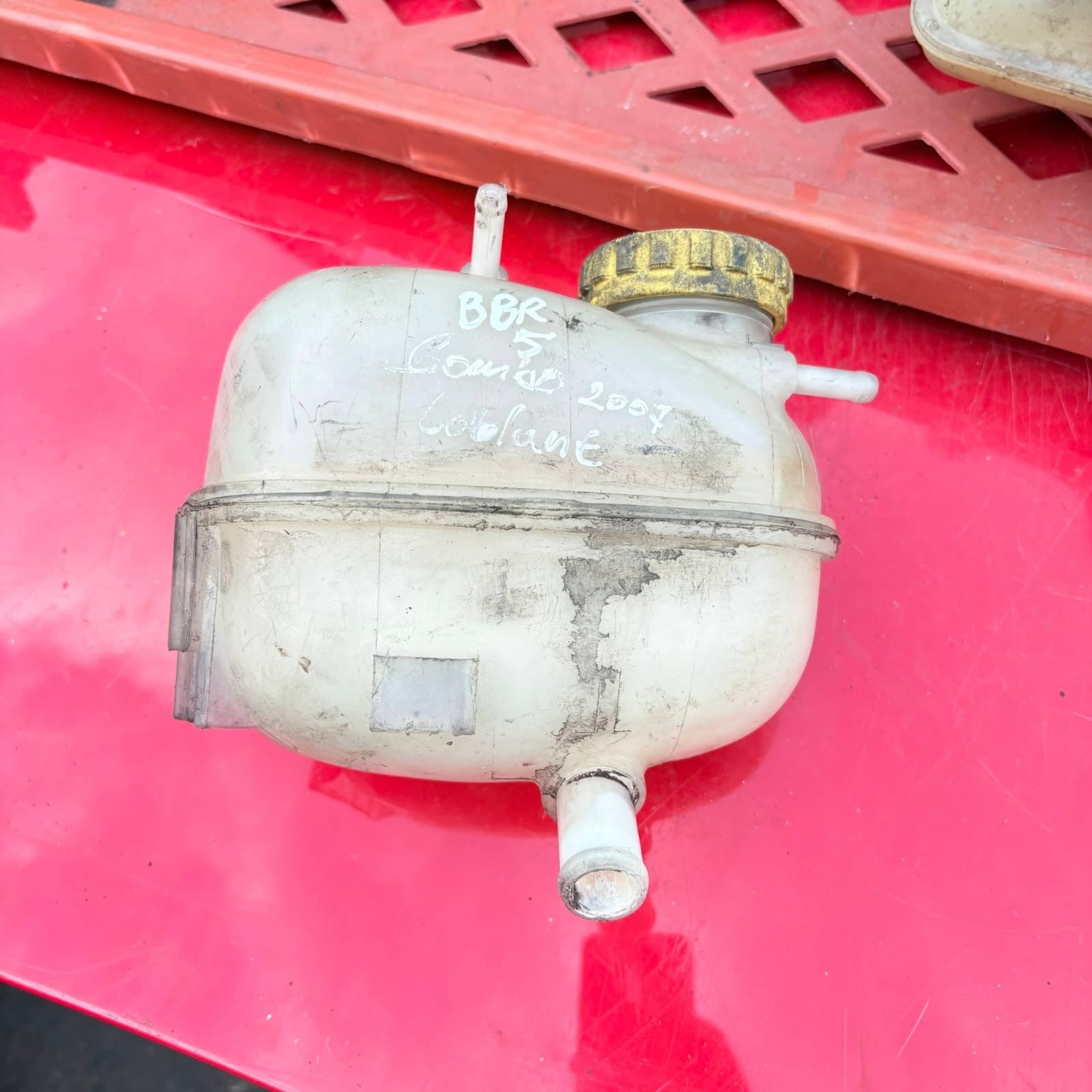 Vauxhall 2007 Combo Corsa C Zafira B Header Coolant Expansion Tank P&P 09128766