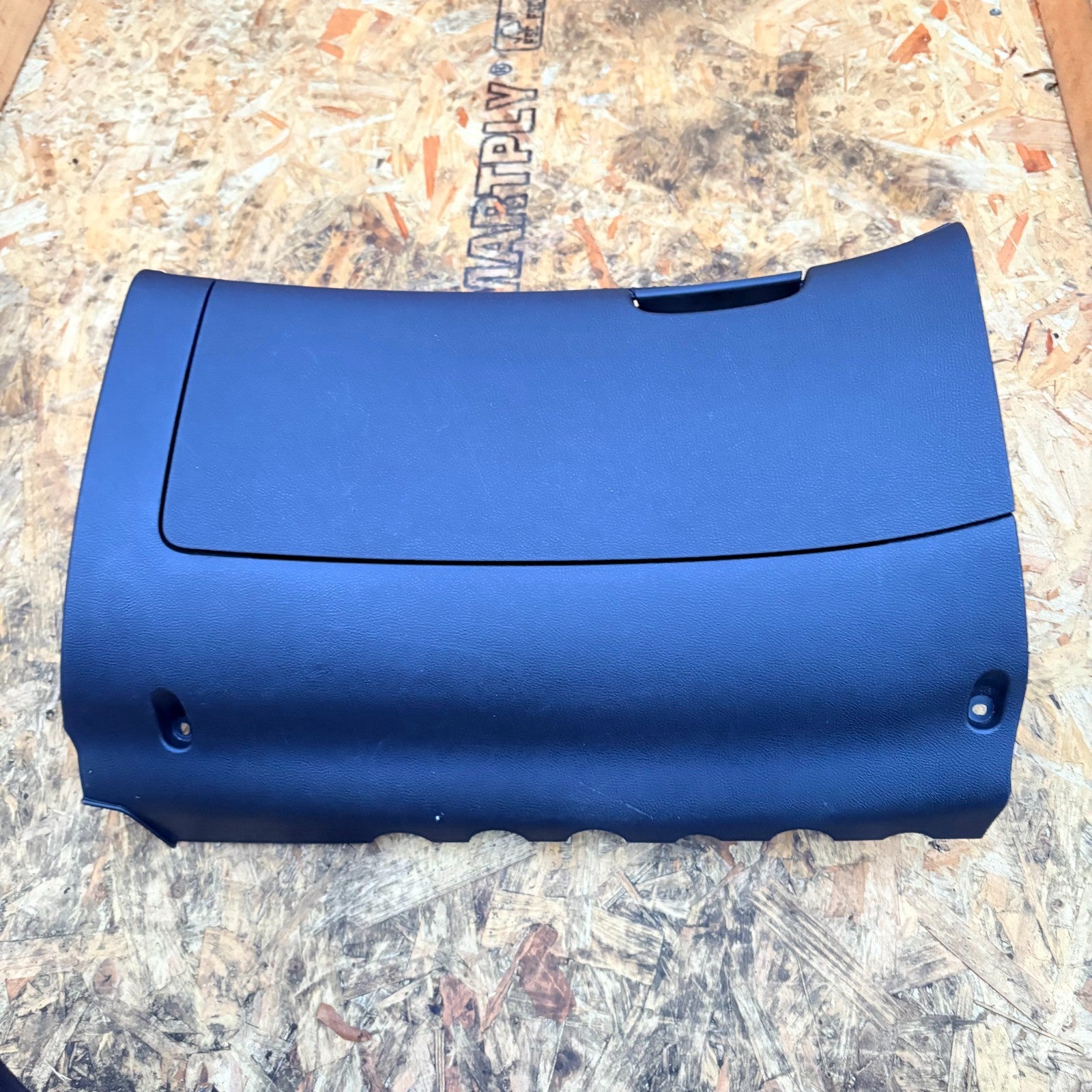 Skoda Octavia 2009-2013 1Z Mk2 Facelift RHD Glove Box Compartment 1Z2857097