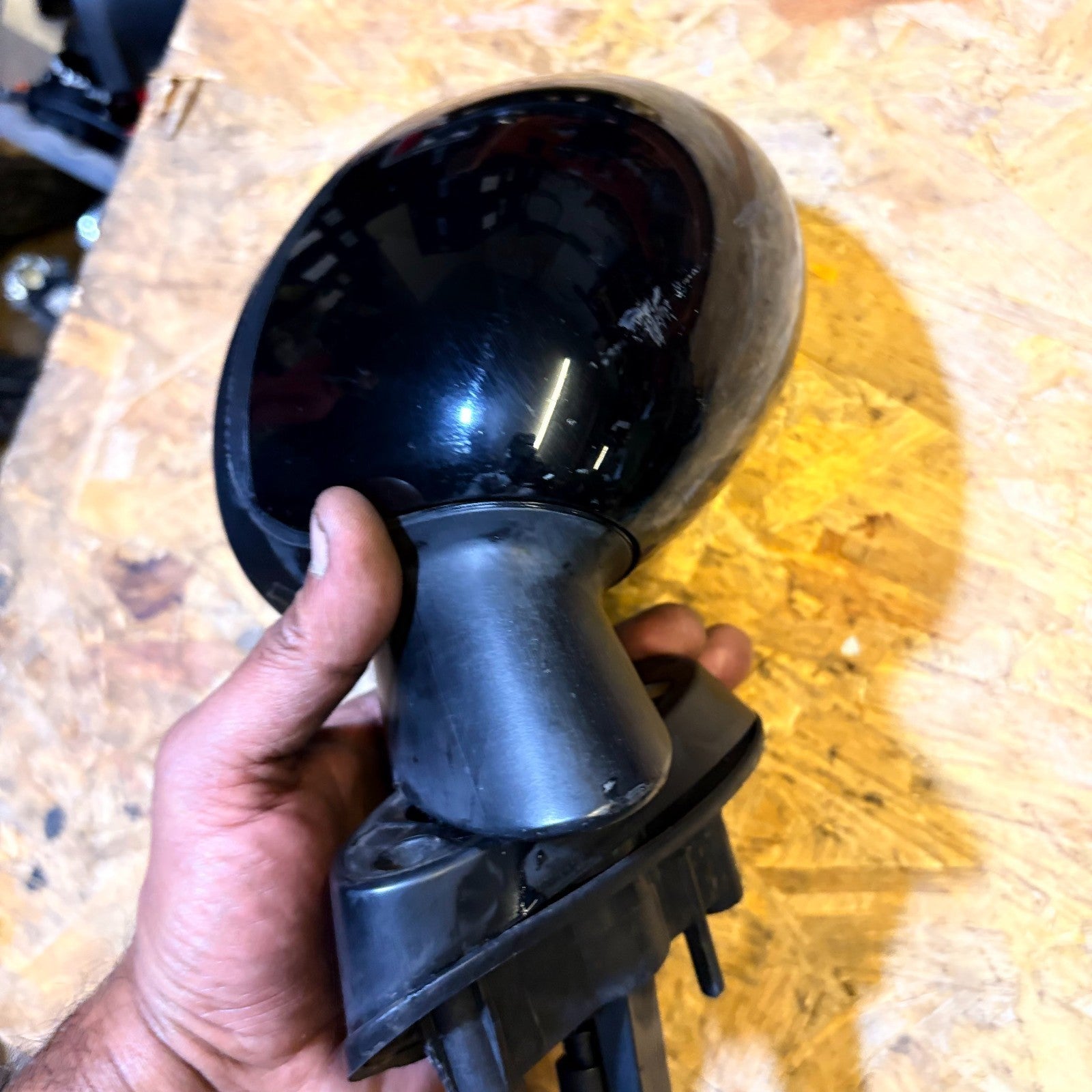 MINI ONE-LEFT PASSENGER'S NEARSIDE VIEW MIRROR