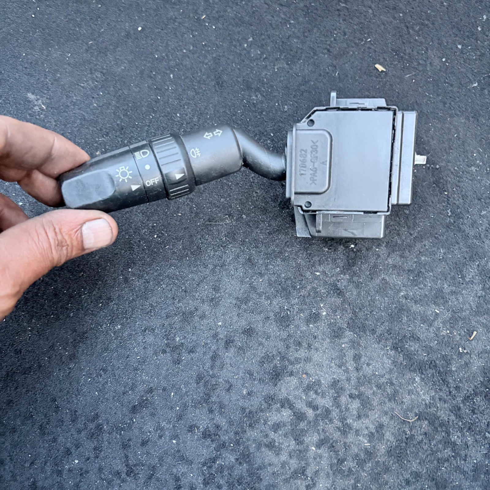 Mazda 3 BK Hatchback 2004-2006 Front/Rear Wiper Stalk Switch 17D682