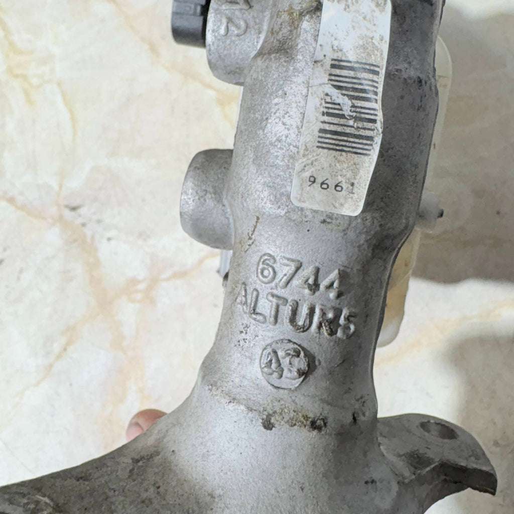 FIAT 500 BRAKE MASTER CYLINDER 32069666 HATCHBACK 2013