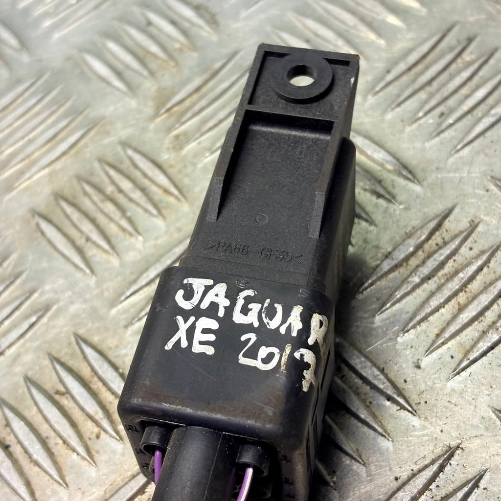 Jaguar XE 2.0D Glow Plug Relay/Module Bosch 0281003123 FX23189E2AC 2015-2023